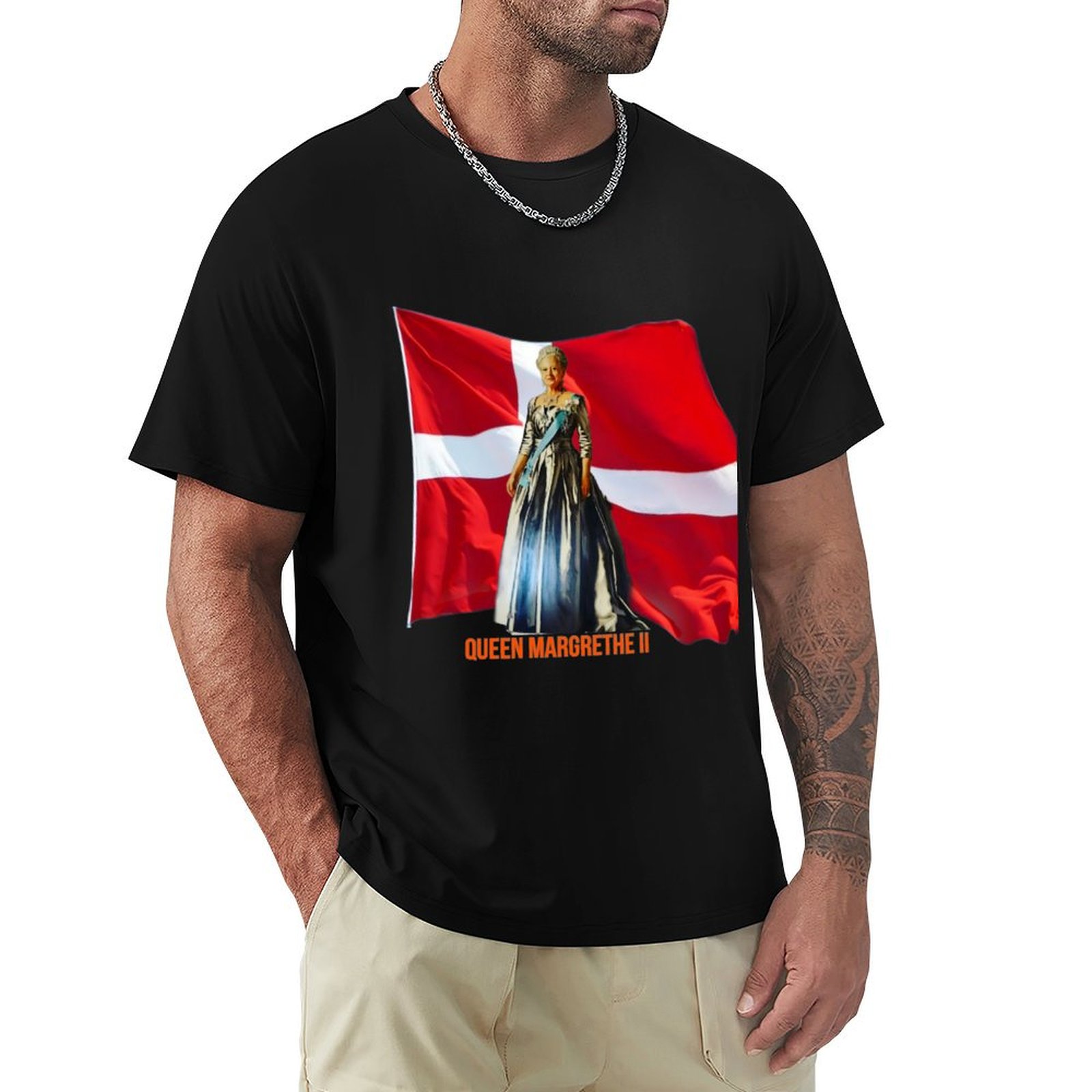 Camiseta Queen Margrethe II, M - Queen Street Fashion avaliação e preço